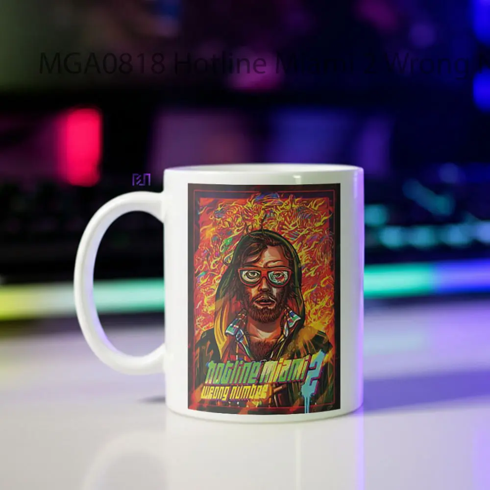 Hotline Miami 2 Wrong Number Game Mug - Sudut 2
