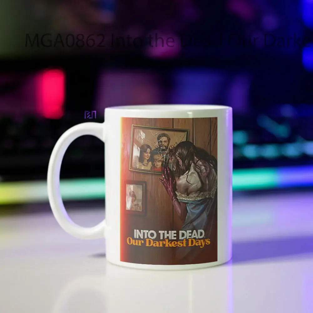 Into the Dead Our Darkest Days Game Mug - Sudut 2