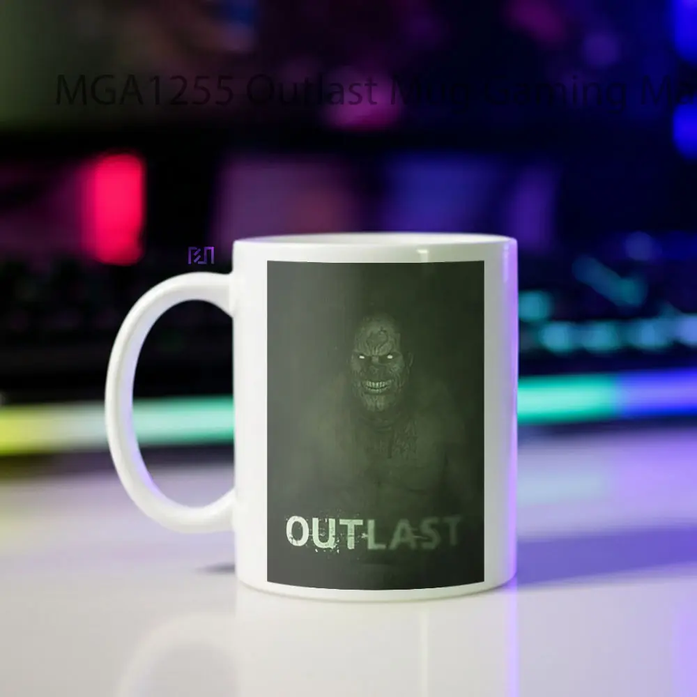Outlast Game Mug - Sudut 2