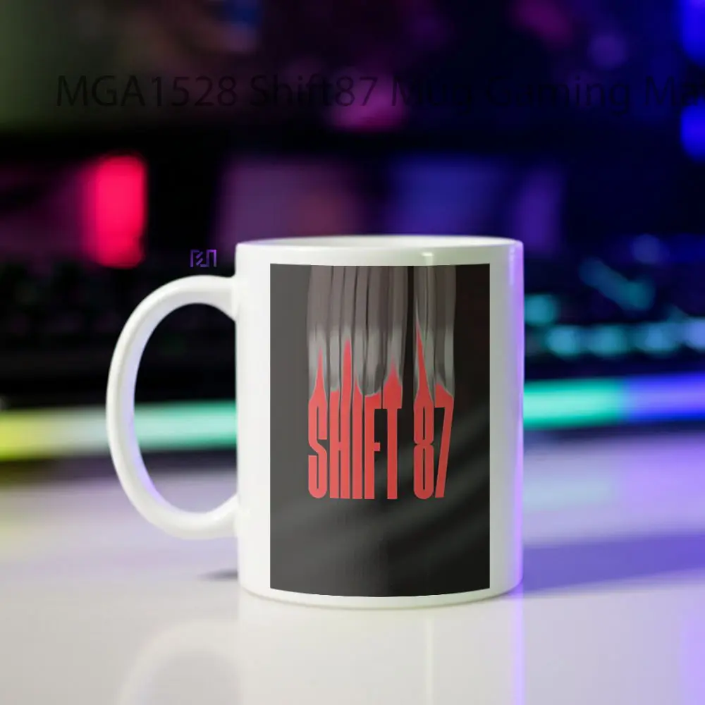 Shift87 Game Mug - Sudut 2