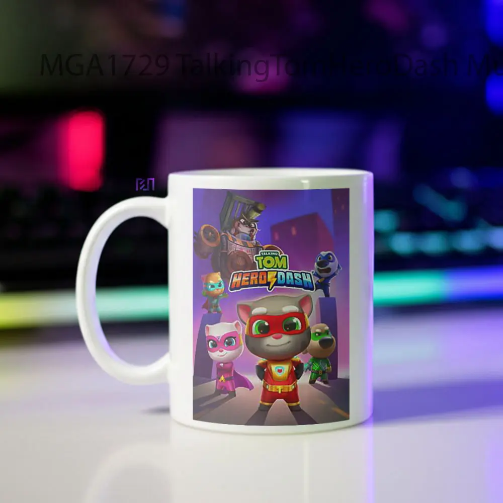 Talking Tom Hero Dash Game Mug - Sudut 2