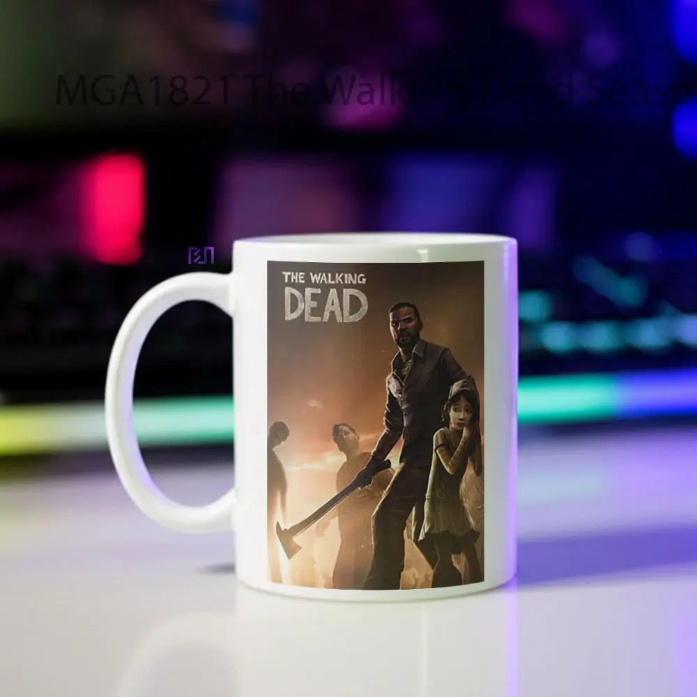 The Walking Dead Season One Game Mug - Sudut 2