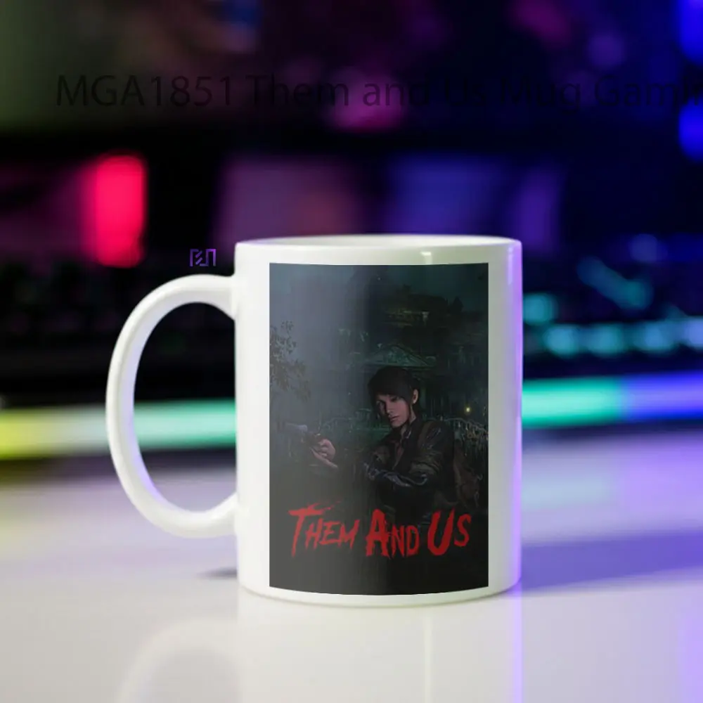 Them and Us Game Mug - Sudut 2