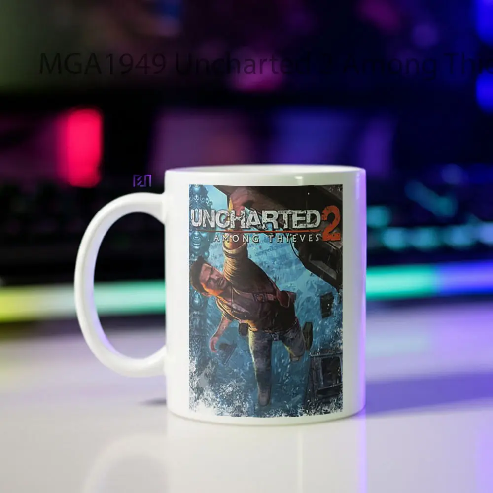 Uncharted 2 Among Thieves Game Mug - Sudut 2