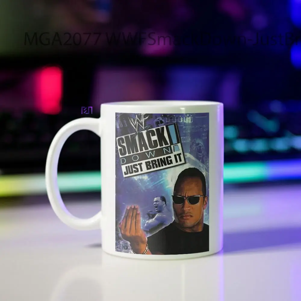 WWF SmackDown: Just Bring It Game Mug - Sudut 2