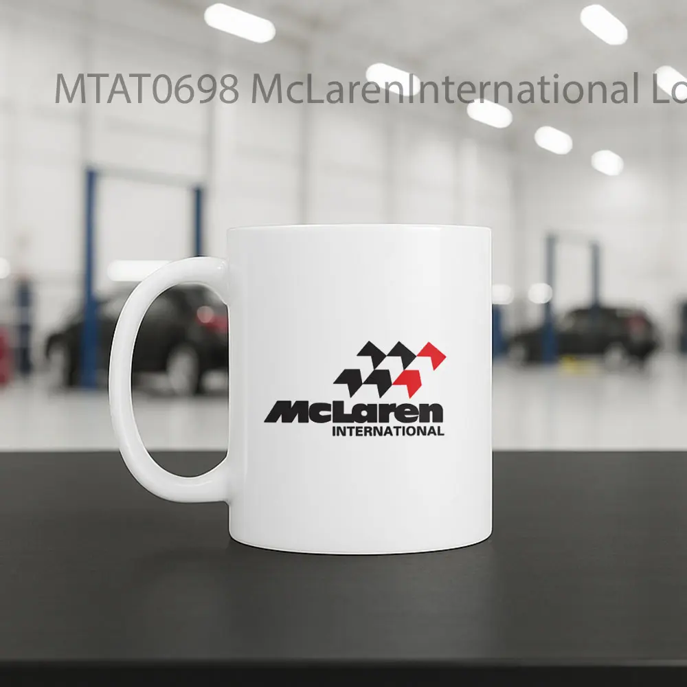 McLarenInternational Logo Otomotif Mug - Sudut 2