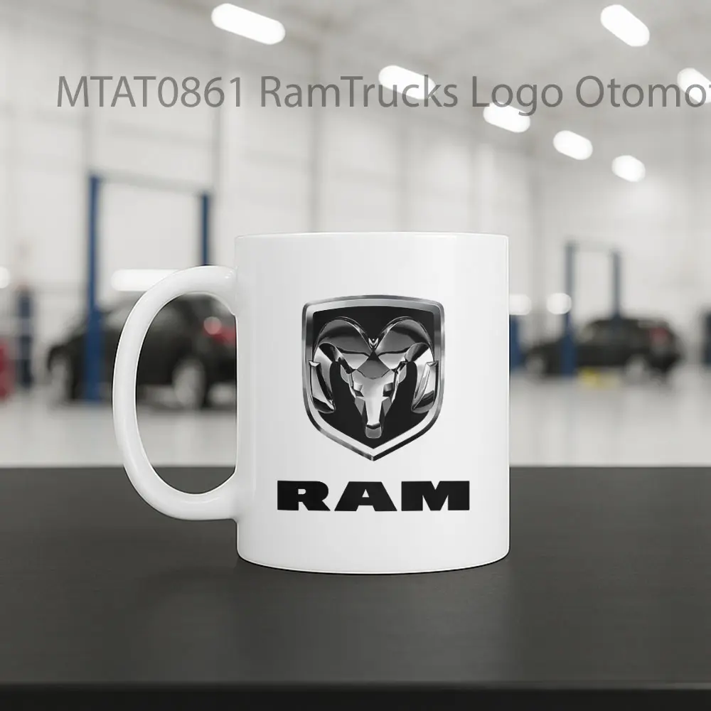 RamTrucks Logo Otomotif Mug - Sudut 2