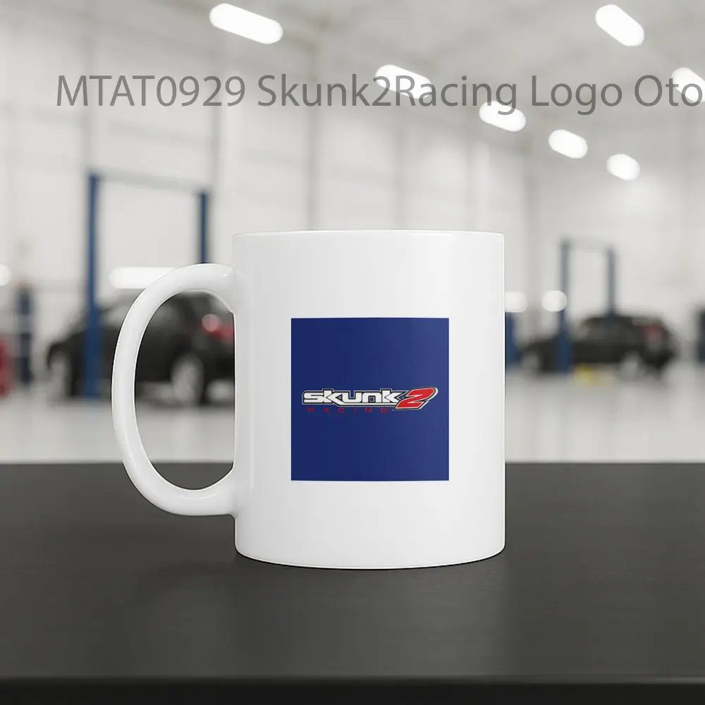 Skunk2Racing Logo Otomotif Mug - Sudut 2