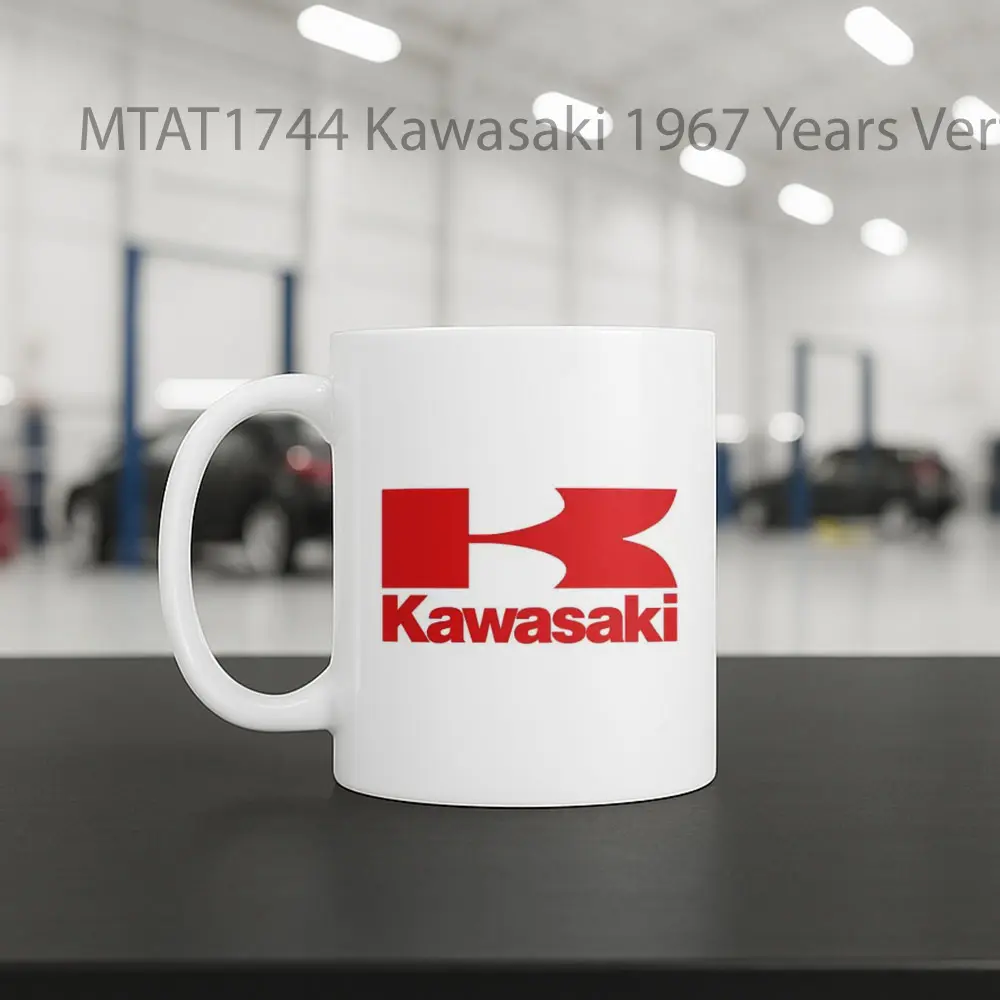 Kawasaki 1967 Years Vertical Logo Otomotif Mug - Sudut 2