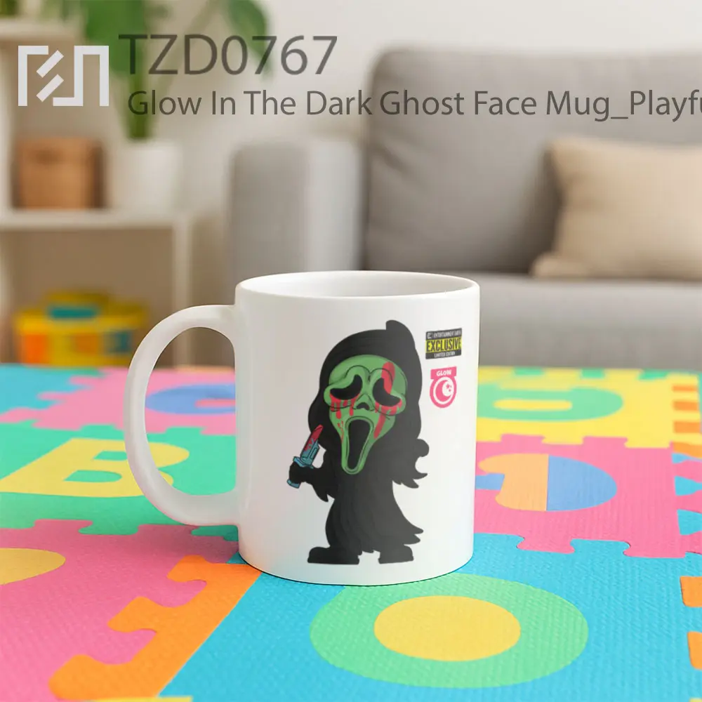 Glow In The Dark Ghost Face Mug - All-side / Desain