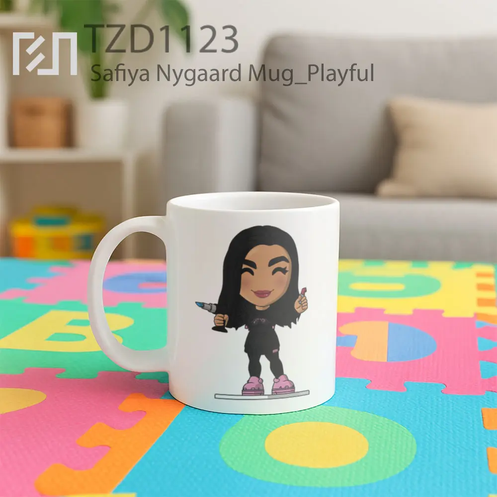 Safiya Nygaard Mug - All-side / Desain