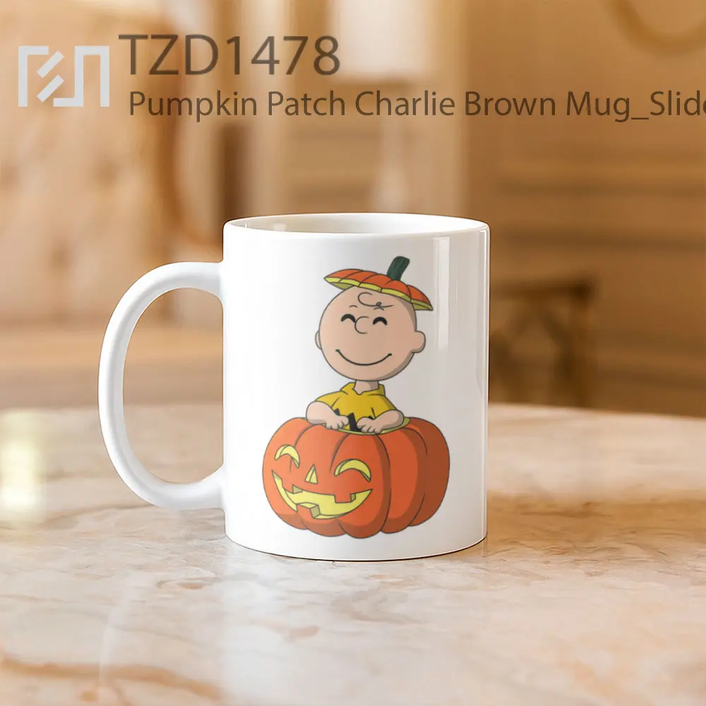 Pumpkin Patch Charlie Brown Mug - All-side / Desain
