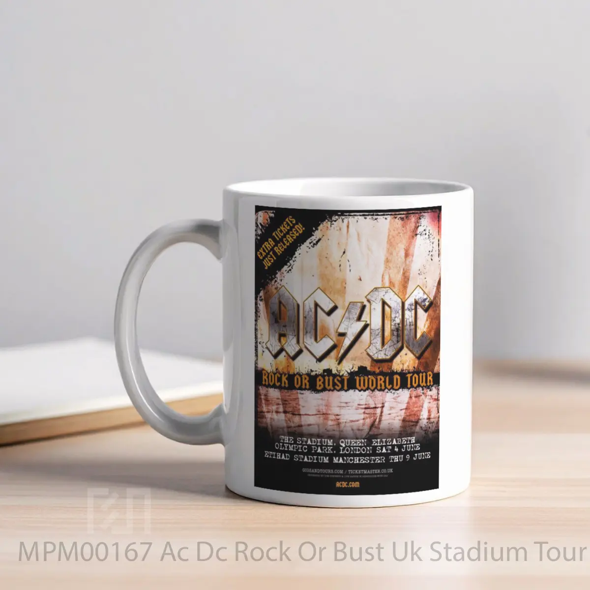 Mug Ac Dc Rock Or Bust Uk Stadium Tour 2016 1 MPM00167 - All-side / Desain