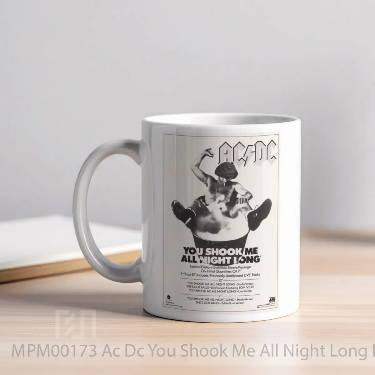 Mug Ac Dc You Shook Me All Night Long MPM00173 - All-side / Desain