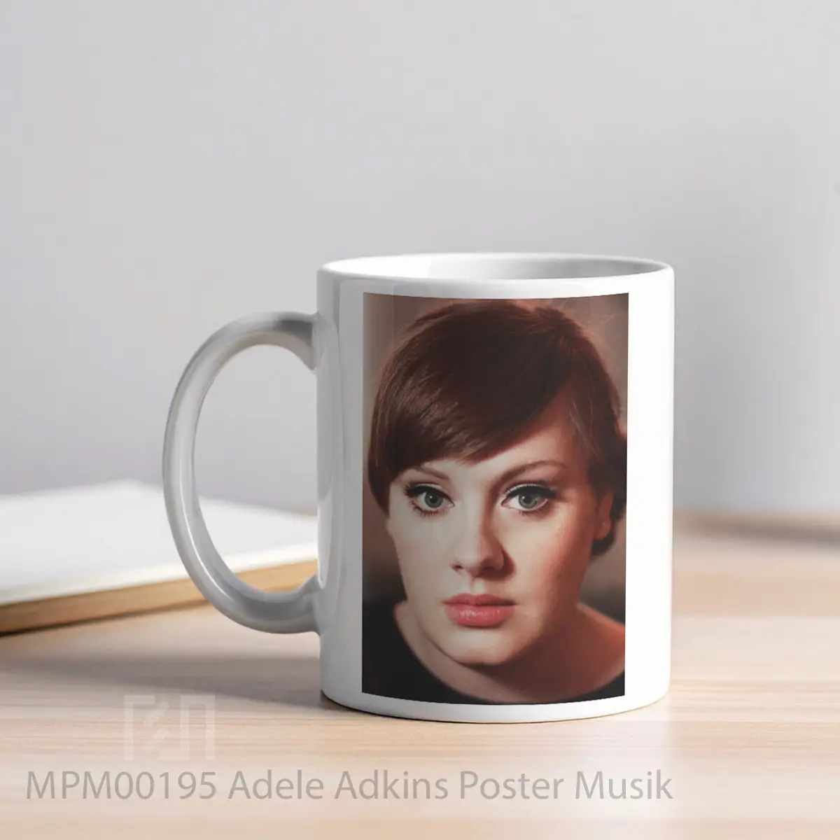 Mug Adele Adkins MPM00195 - All-side / Desain