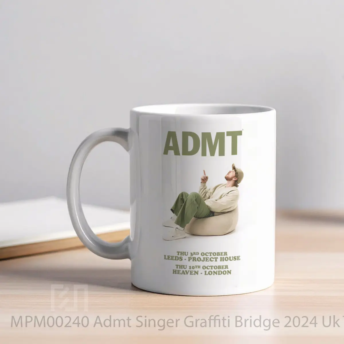 Mug Admt Singer Graffiti Bridge 2024 Uk Tour MPM00240 - All-side / Desain