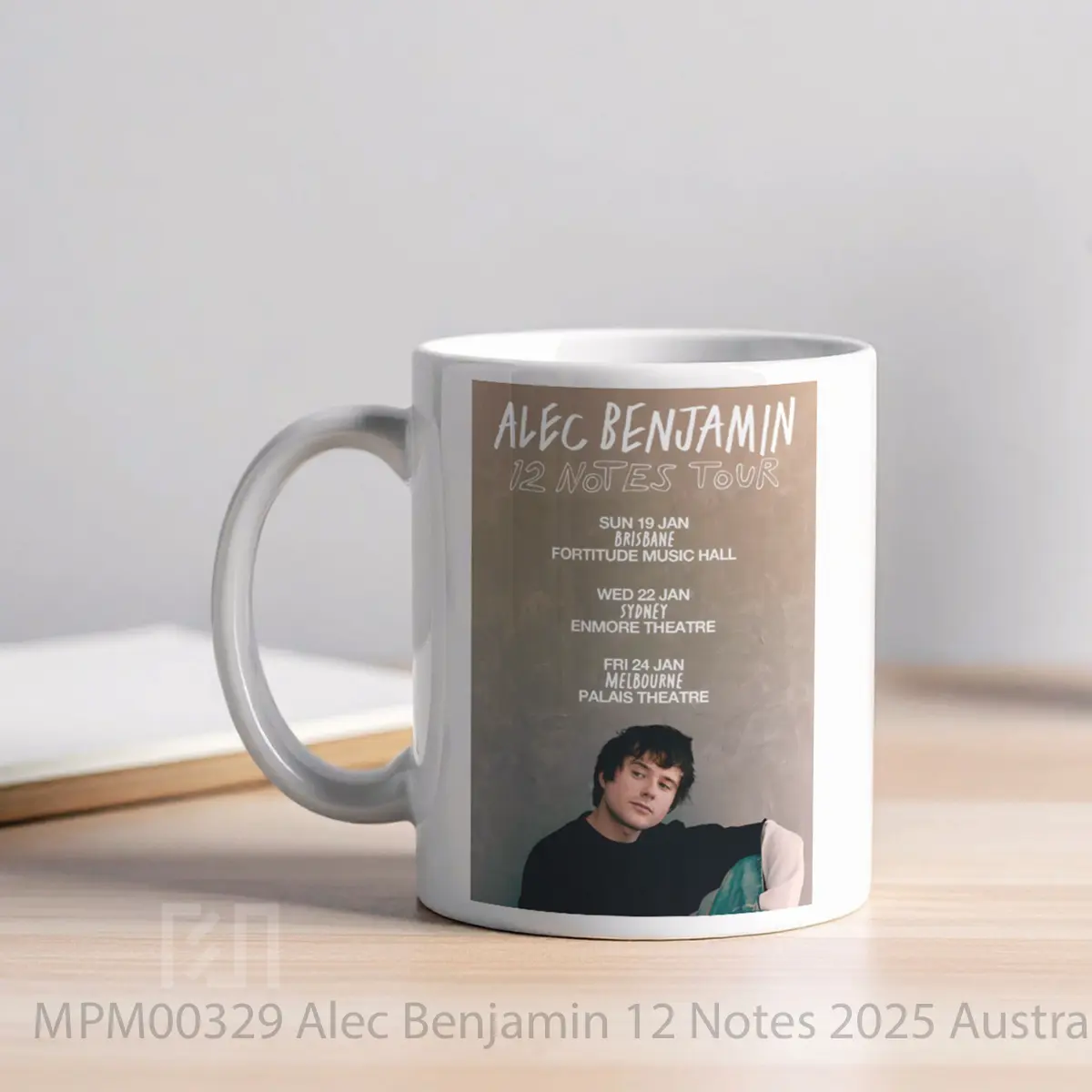 Mug Alec Benjamin 12 Notes 2025 Australian Tour MPM00329 - All-side / Desain