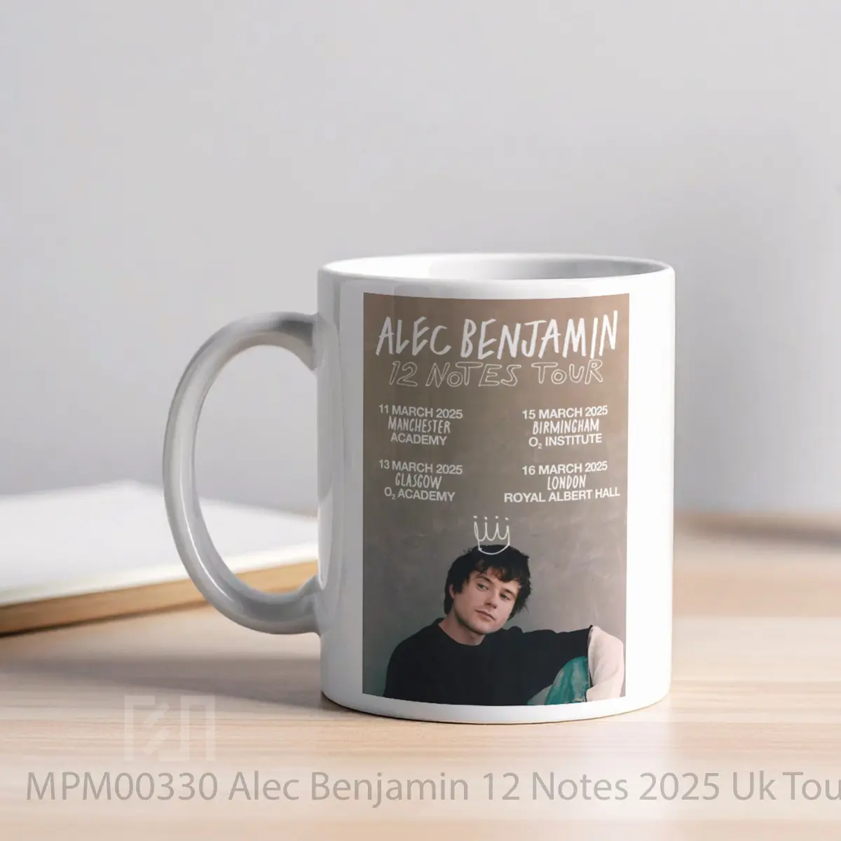 Mug Alec Benjamin 12 Notes 2025 Uk Tour MPM00330 - All-side / Desain