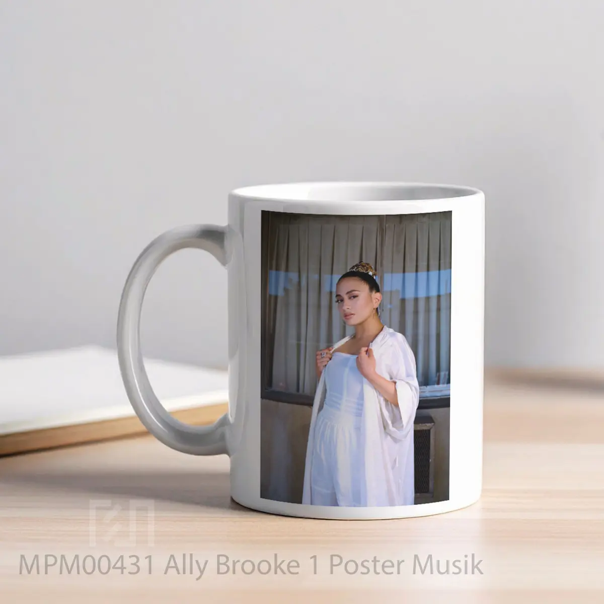 Mug Ally Brooke 1 MPM00431 - All-side / Desain