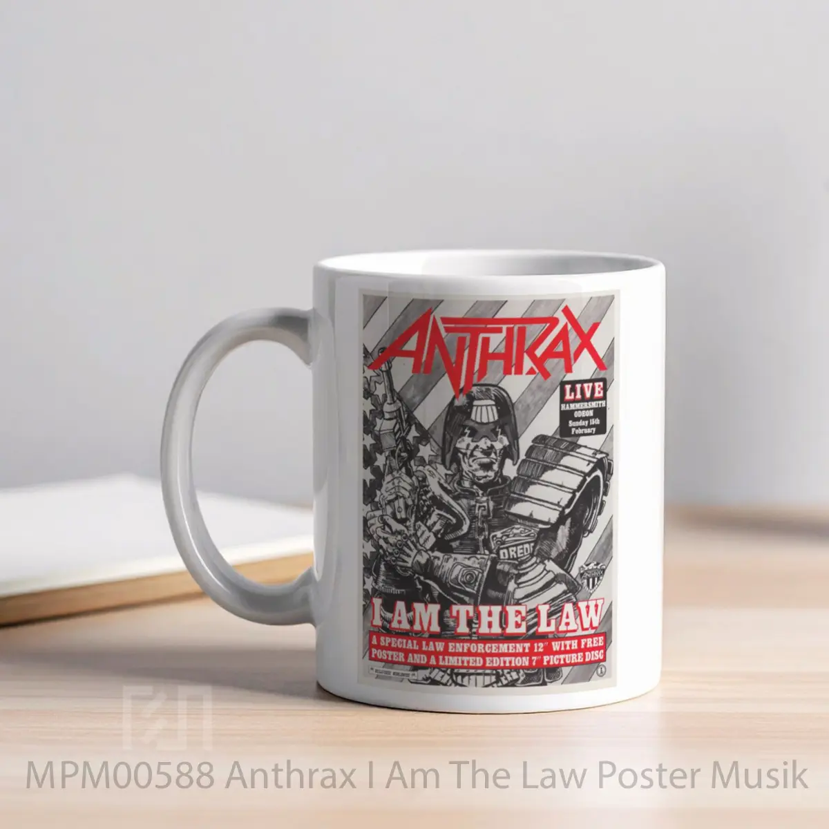 Mug Anthrax I Am The Law MPM00588 - All-side / Desain