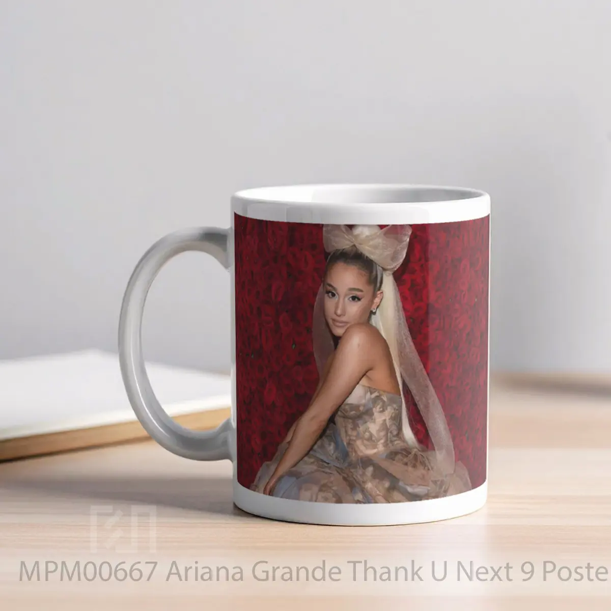 Mug Ariana Grande Thank U Next 9 MPM00667 - All-side / Desain