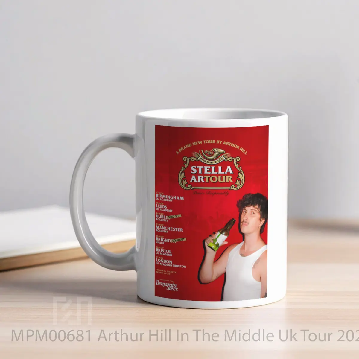 Mug Arthur Hill In The Middle Uk Tour 2025 MPM00681 - All-side / Desain