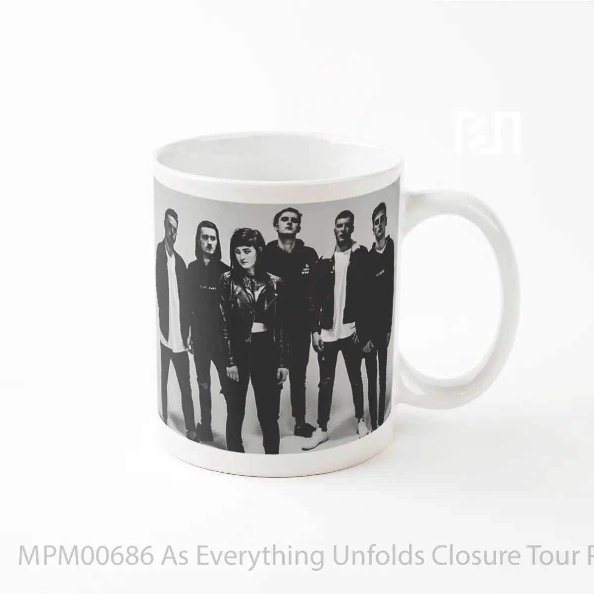 Mug As Everything Unfolds Closure Tour MPM00686