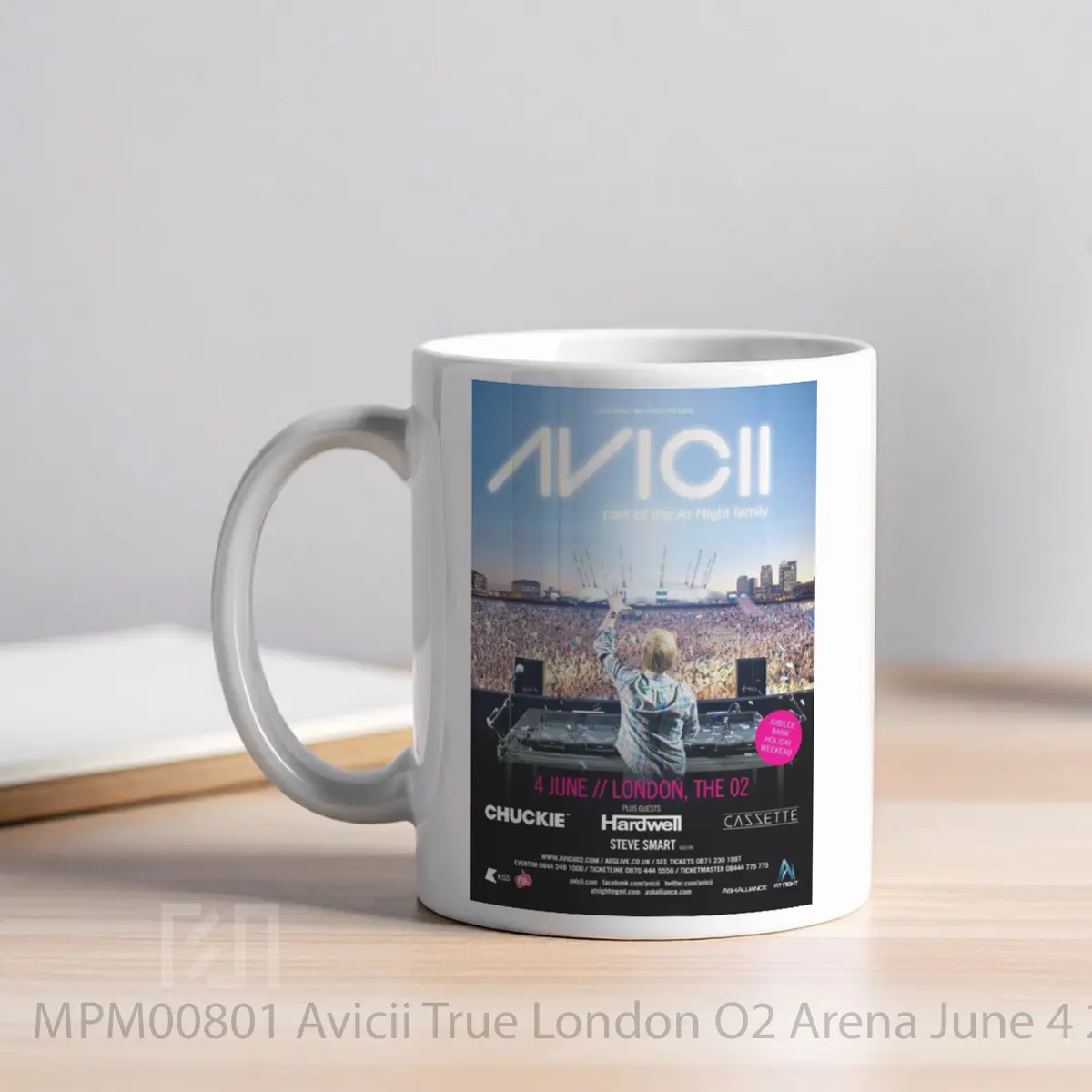 Mug Avicii True London O2 Arena June 4 2012 MPM00801 - All-side / Desain
