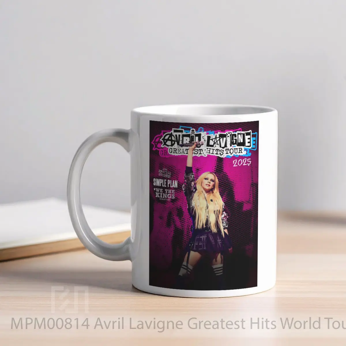 Mug Avril Lavigne Greatest Hits World Tour 2025 MPM00814 - All-side / Desain