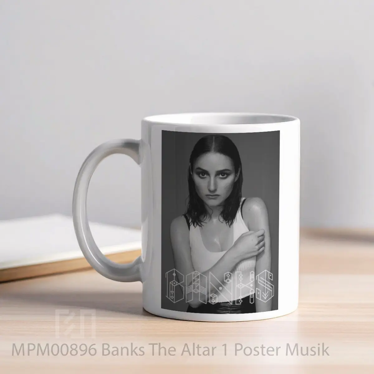 Mug Banks The Altar 1 MPM00896 - All-side / Desain
