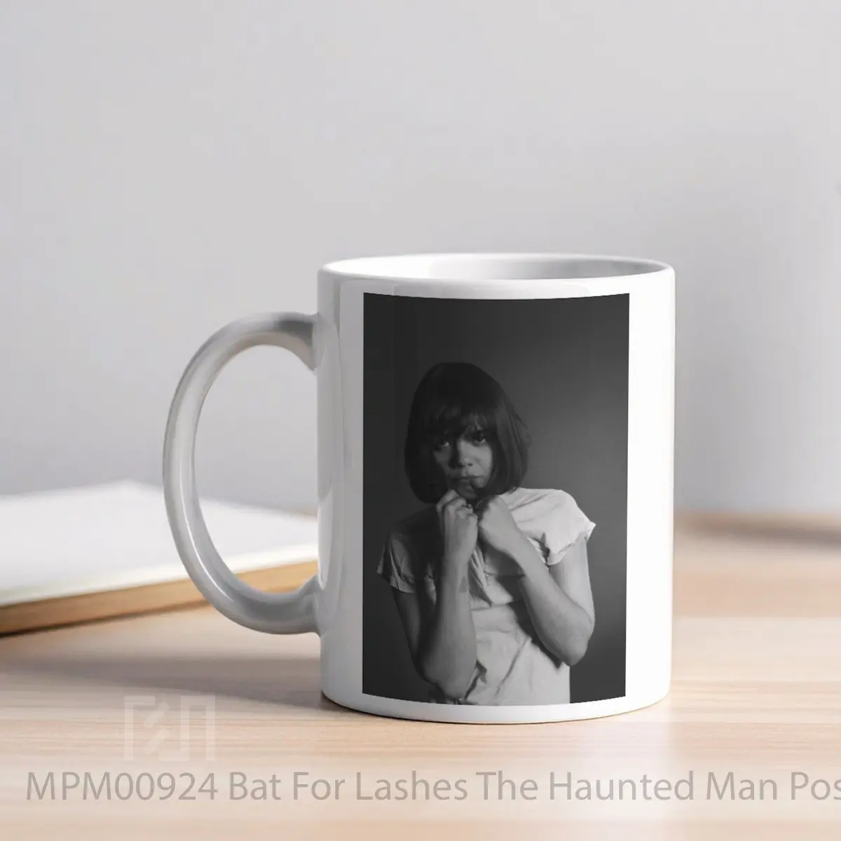 Mug Bat For Lashes The Haunted Man MPM00924 - All-side / Desain