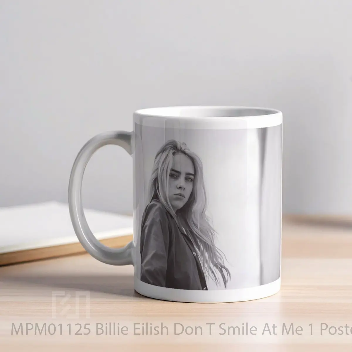 Mug Billie Eilish Don T Smile At Me 1 MPM01125 - All-side / Desain