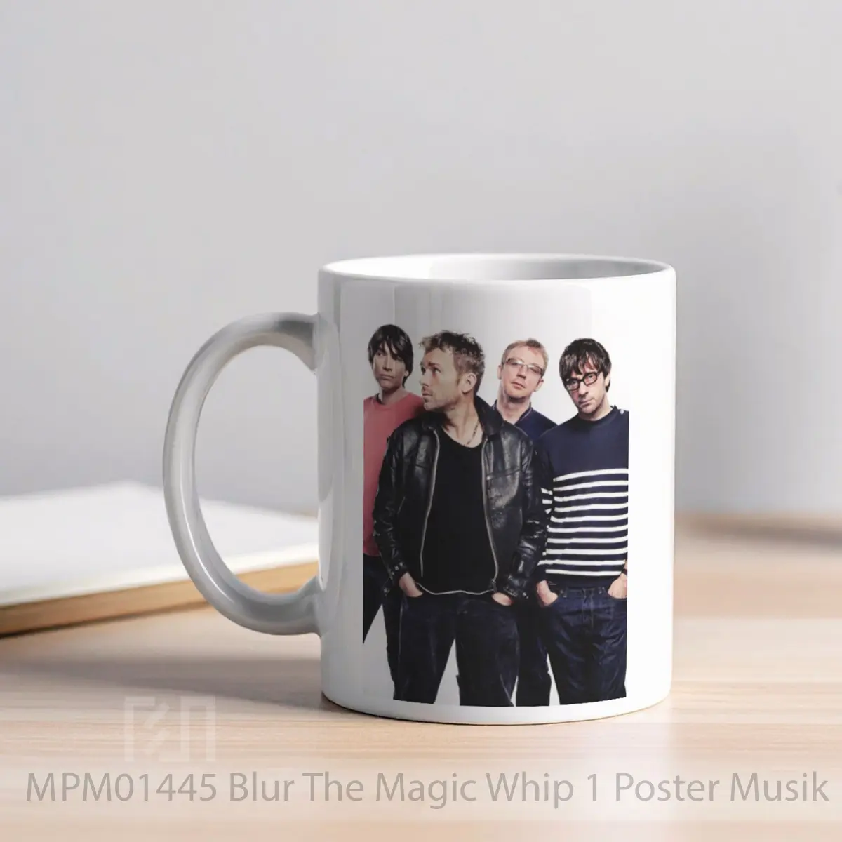 Mug Blur The Magic Whip 1 MPM01445 - All-side / Desain