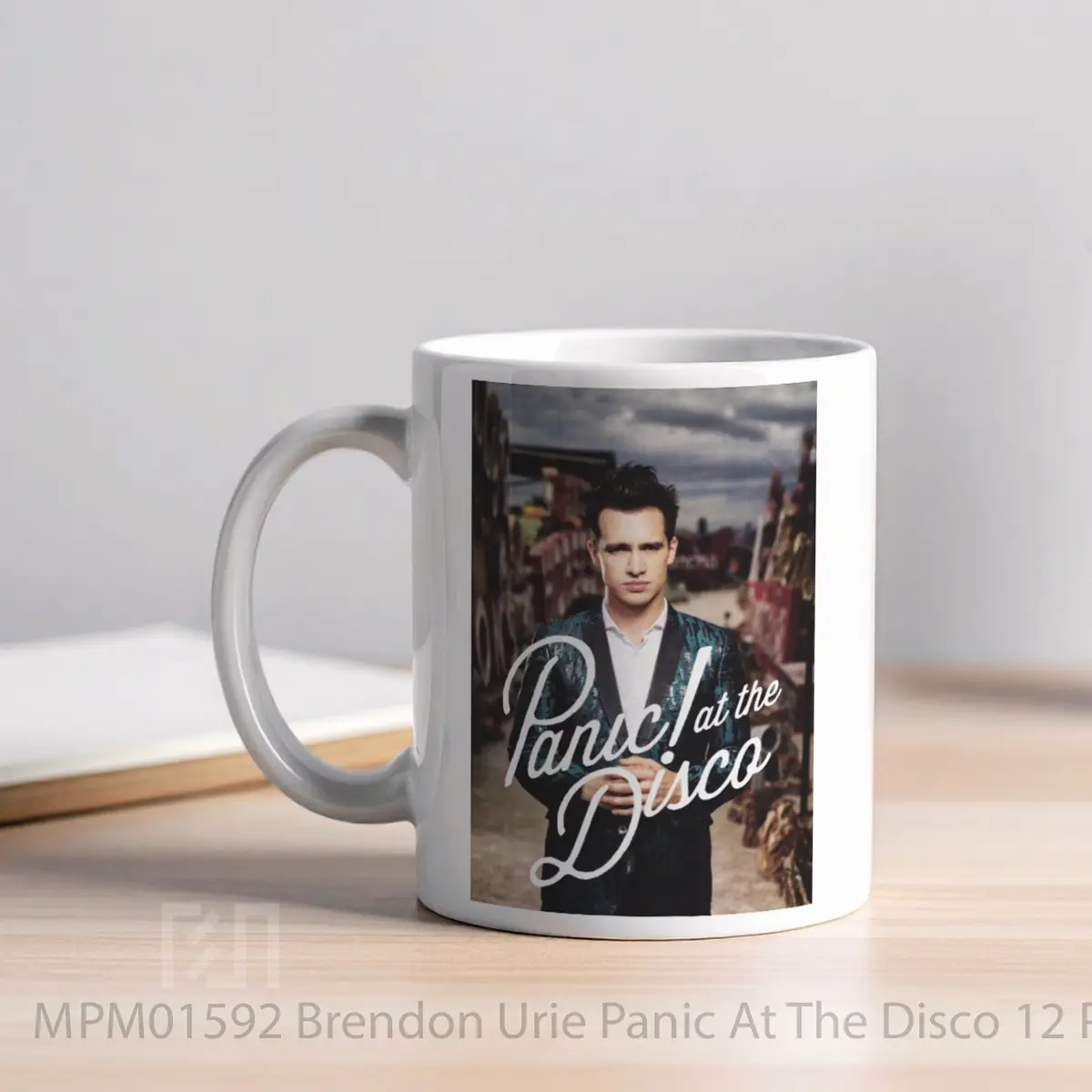 Mug Brendon Urie Panic At The Disco 12 MPM01592 - All-side / Desain