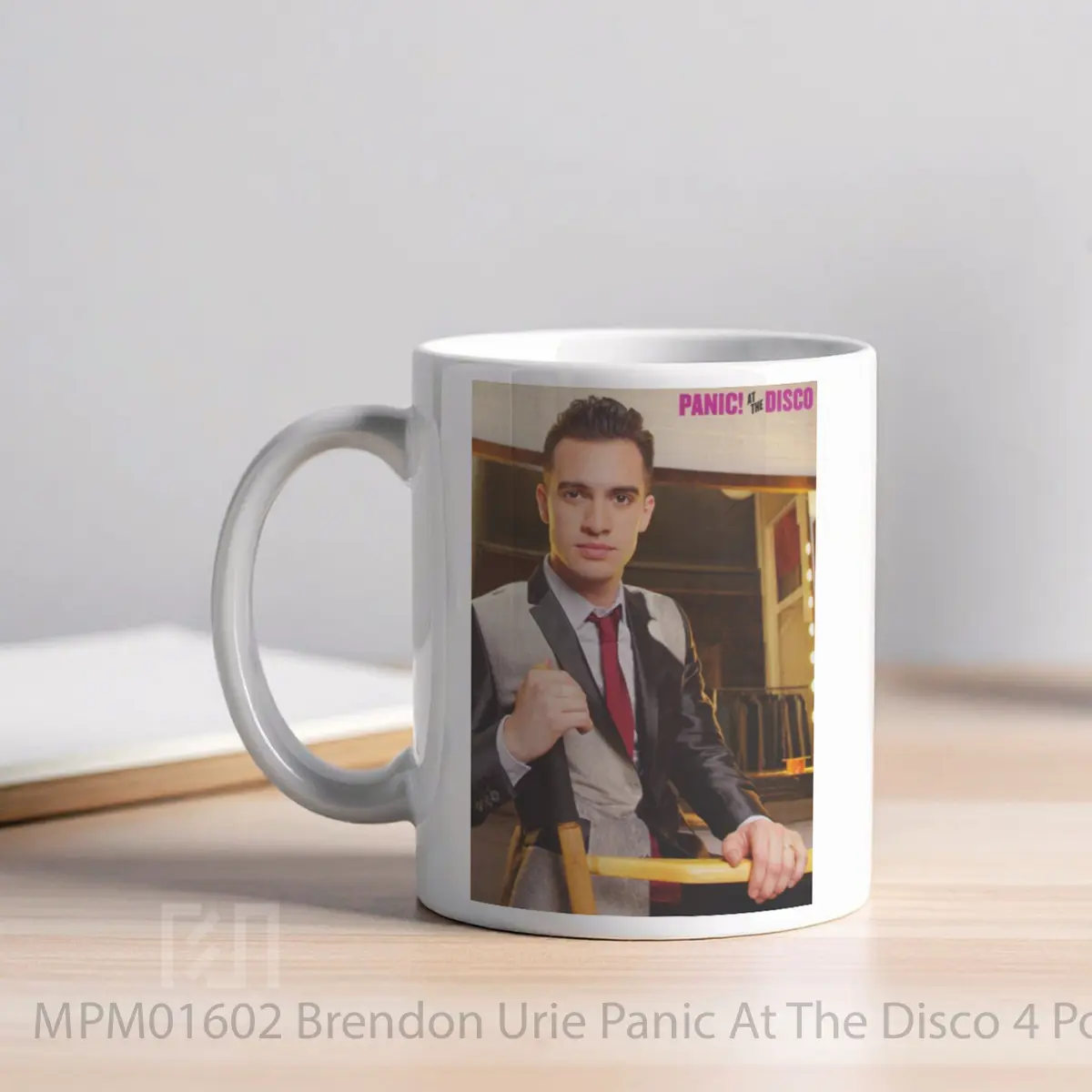 Mug Brendon Urie Panic At The Disco 4 MPM01602 - All-side / Desain