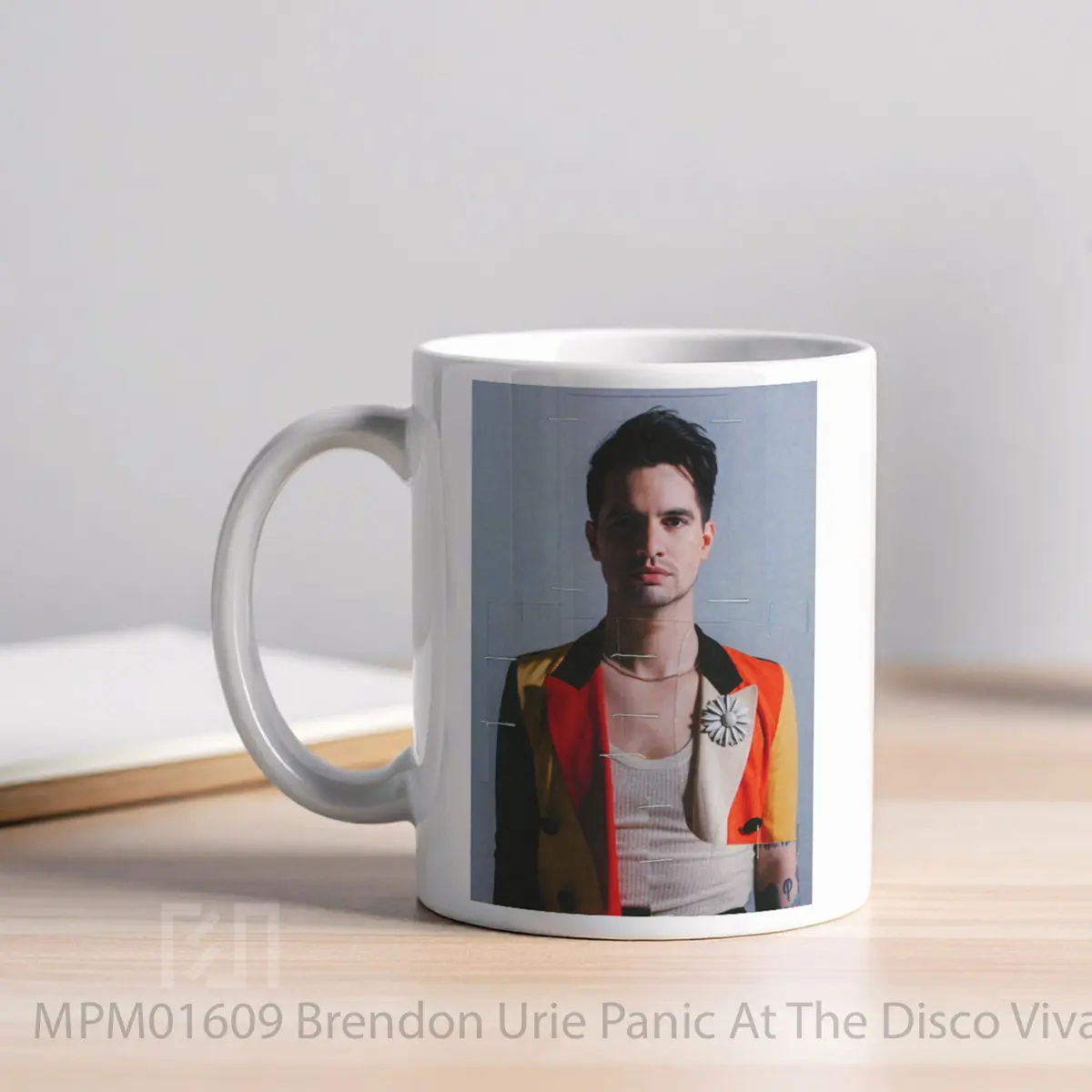 Mug Brendon Urie Panic At The Disco Viva Las Vengea MPM01609 - All-side / Desain