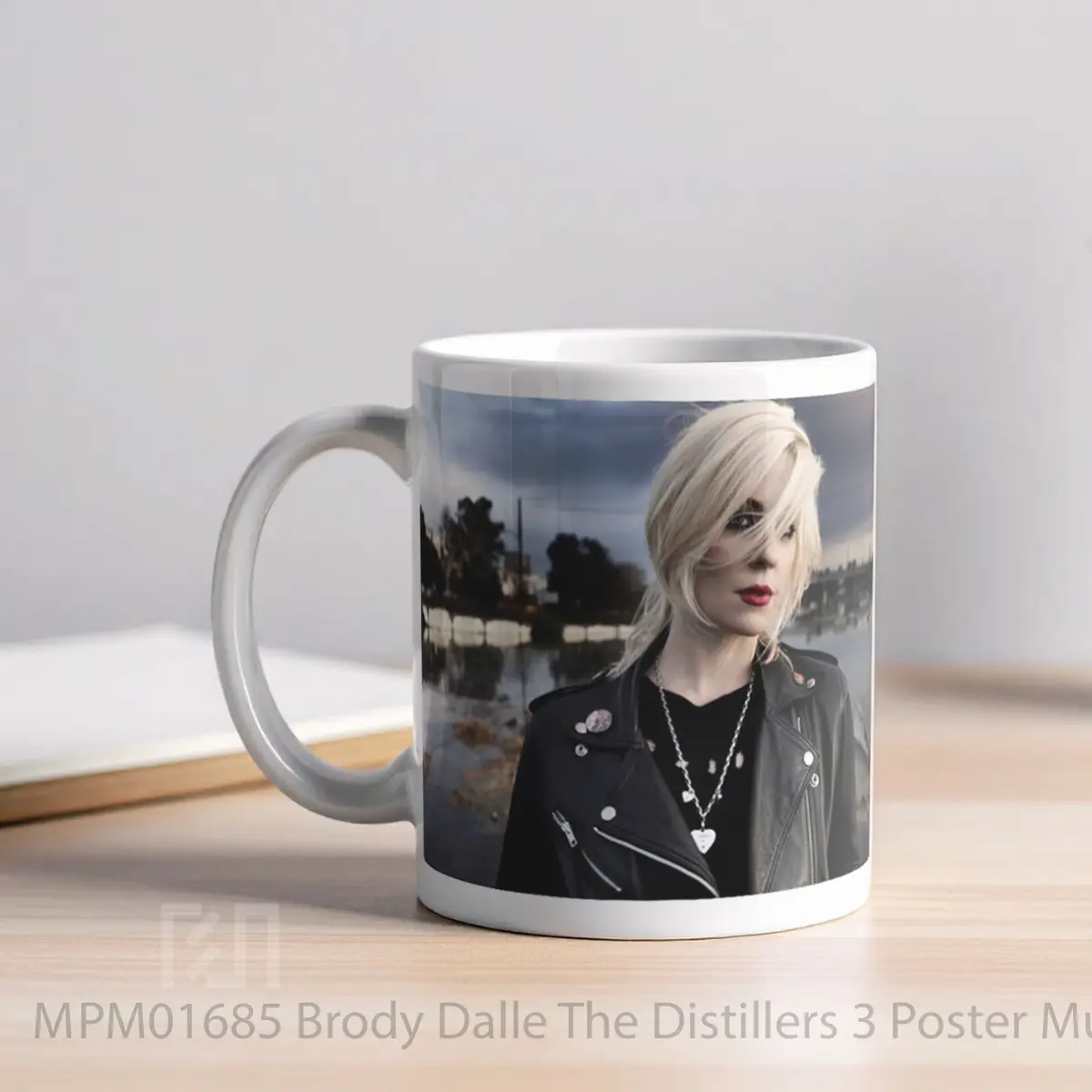Mug Brody Dalle The Distillers 3 MPM01685 - All-side / Desain