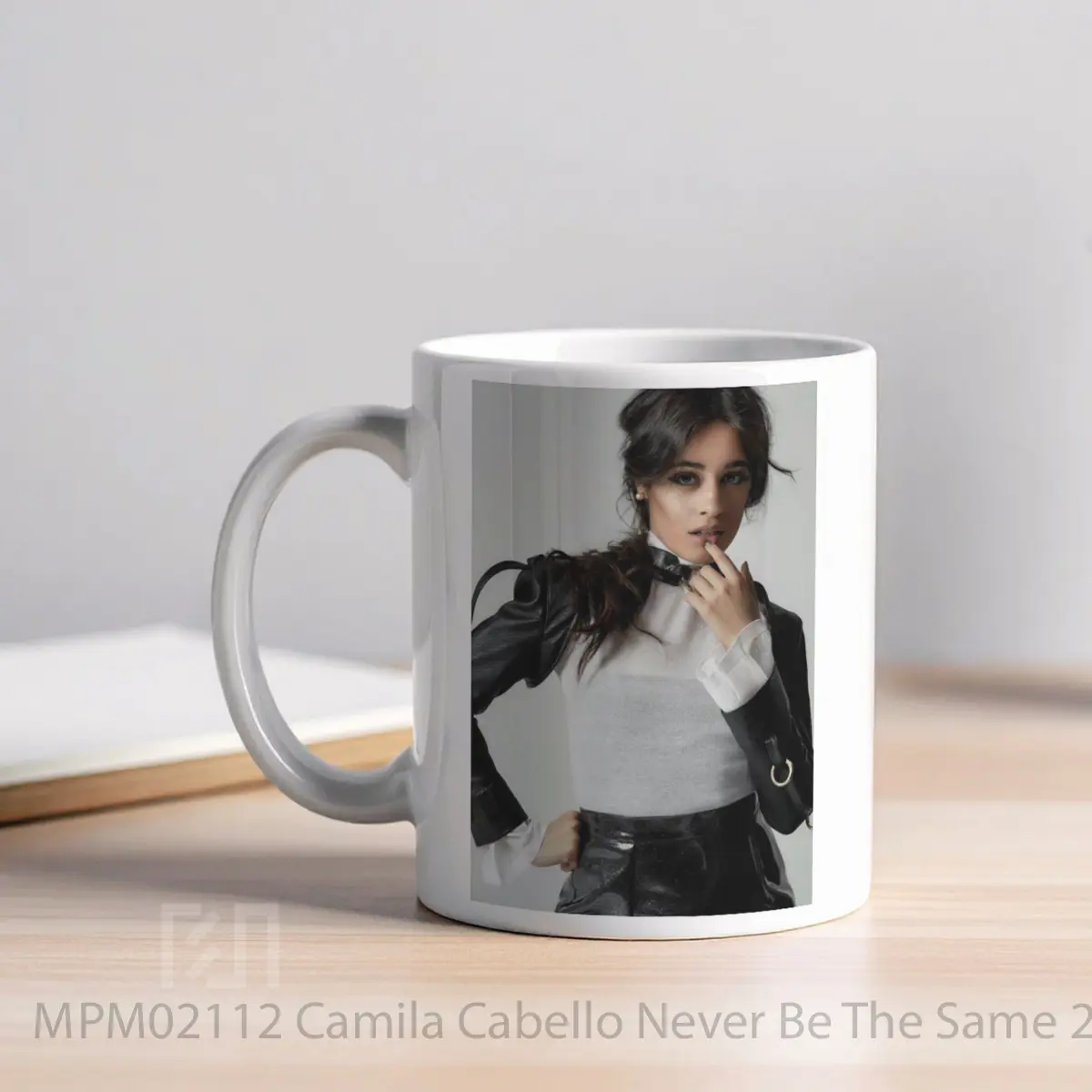 Mug Camila Cabello Never Be The Same 2018 Tour 1 MPM02112 - All-side / Desain