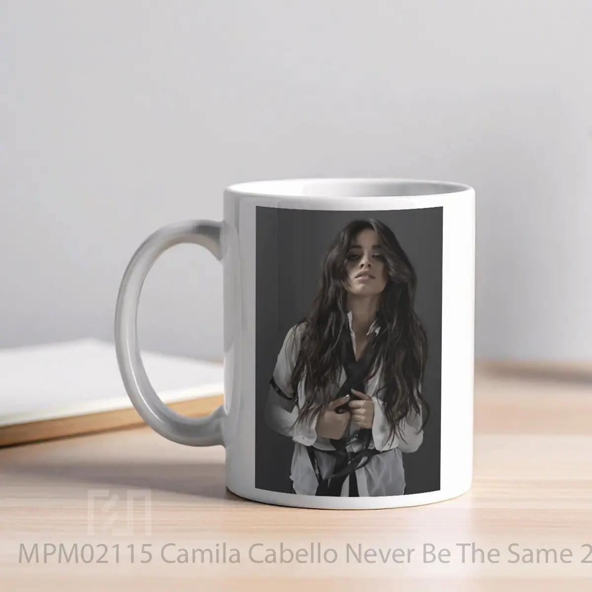 Mug Camila Cabello Never Be The Same 2018 Tour 4 MPM02115 - All-side / Desain