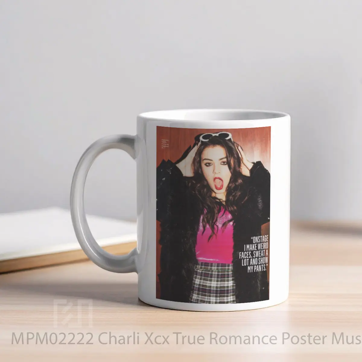 Mug Charli Xcx True Romance MPM02222 - All-side / Desain