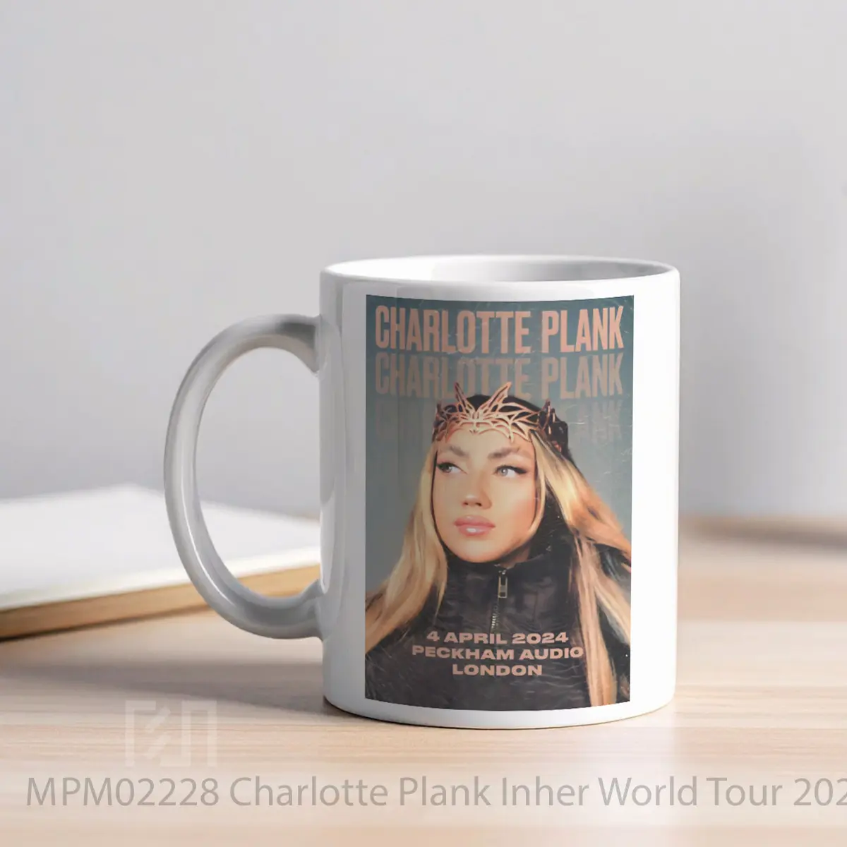 Mug Charlotte Plank Inher World Tour 2024 London Peckham Audio MPM02228 - All-side / Desain
