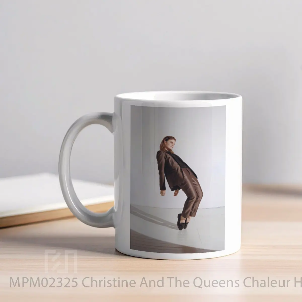 Mug Christine And The Queens Chaleur Humaine MPM02325 - All-side / Desain