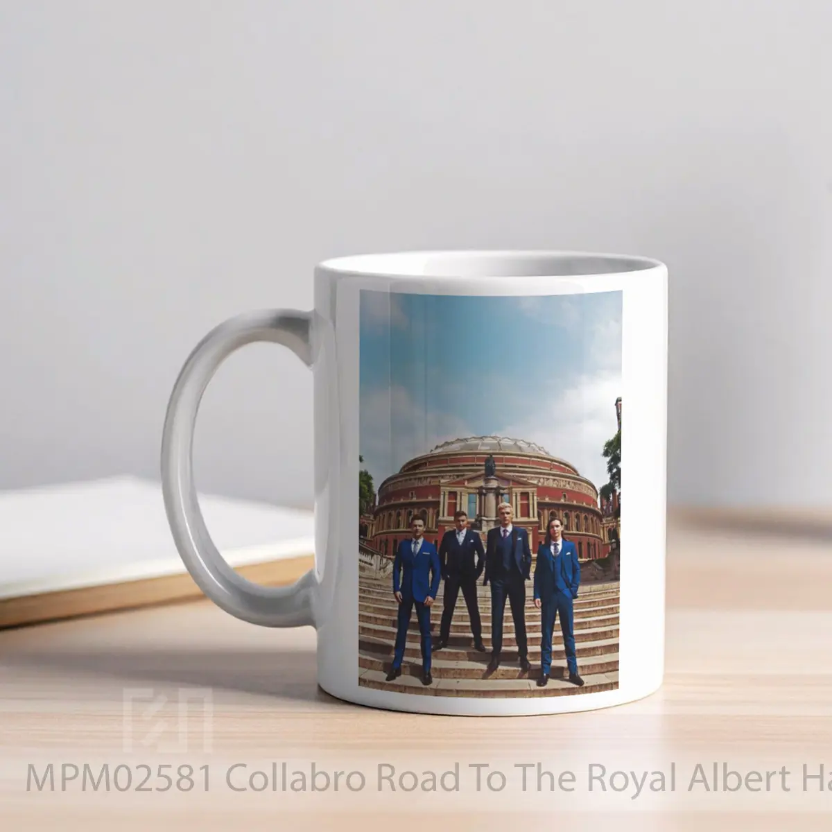 Mug Collabro Road To The Royal Albert Hall 2019 Tour P MPM02581 - All-side / Desain