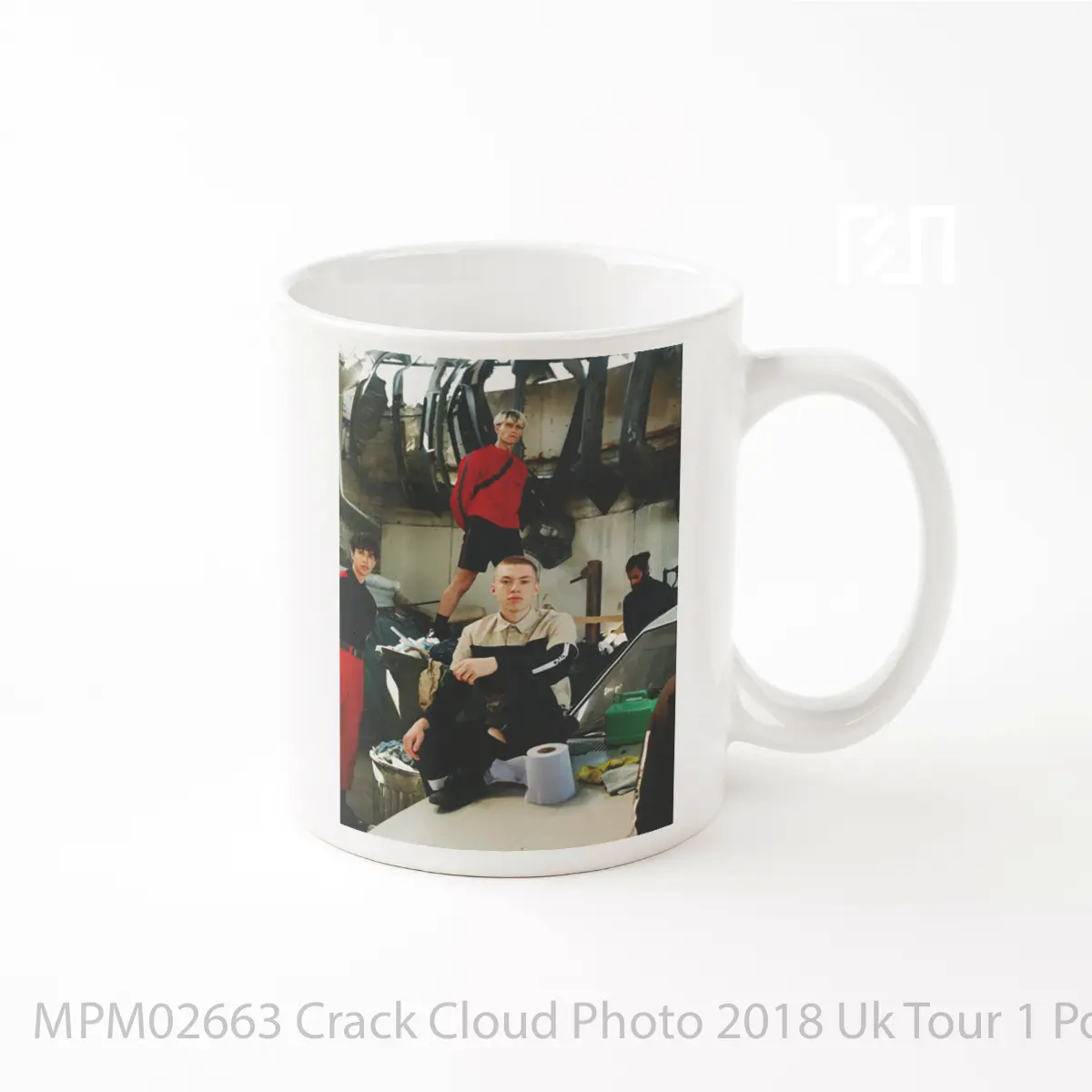 Mug Crack Cloud Photo 2018 Uk Tour 1 MPM02663