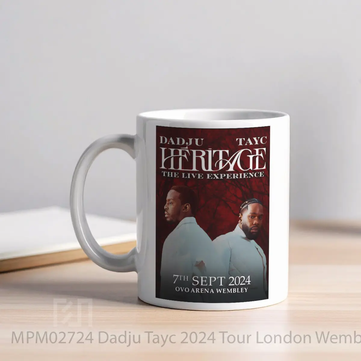 Mug Dadju Tayc 2024 Tour London Wembley Arena MPM02724 - All-side / Desain