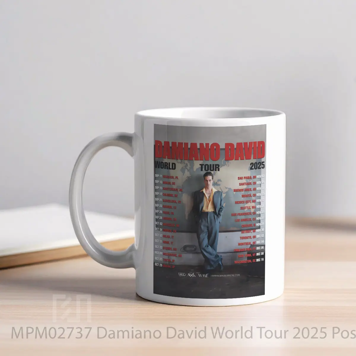 Mug Damiano David World Tour 2025 MPM02737 - All-side / Desain
