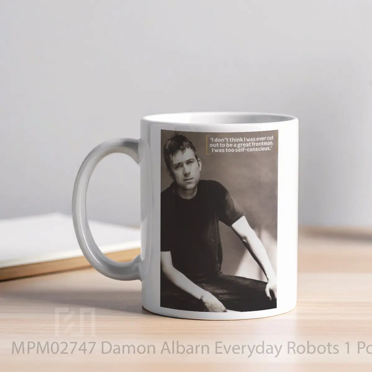 Mug Damon Albarn Everyday Robots 1 MPM02747 - All-side / Desain