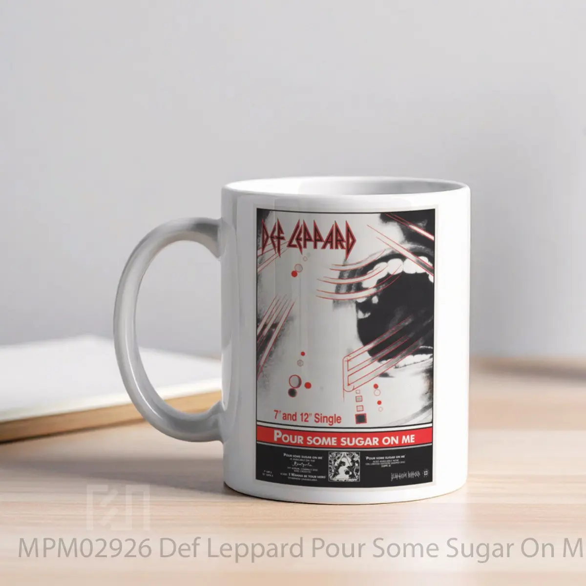 Mug Def Leppard Pour Some Sugar On Me MPM02926 - All-side / Desain