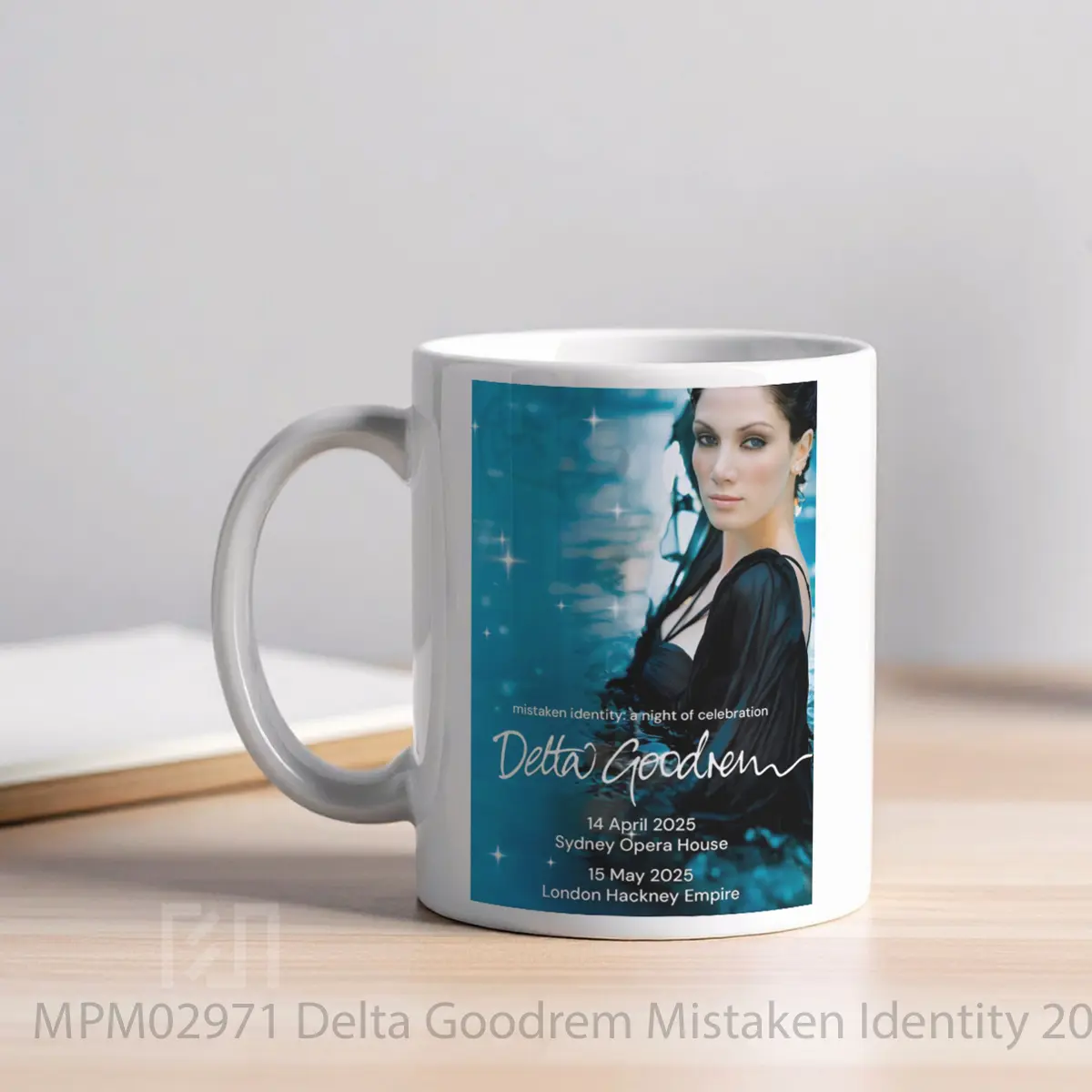 Mug Delta Goodrem Mistaken Identity 2025 Tour MPM02971 - All-side / Desain