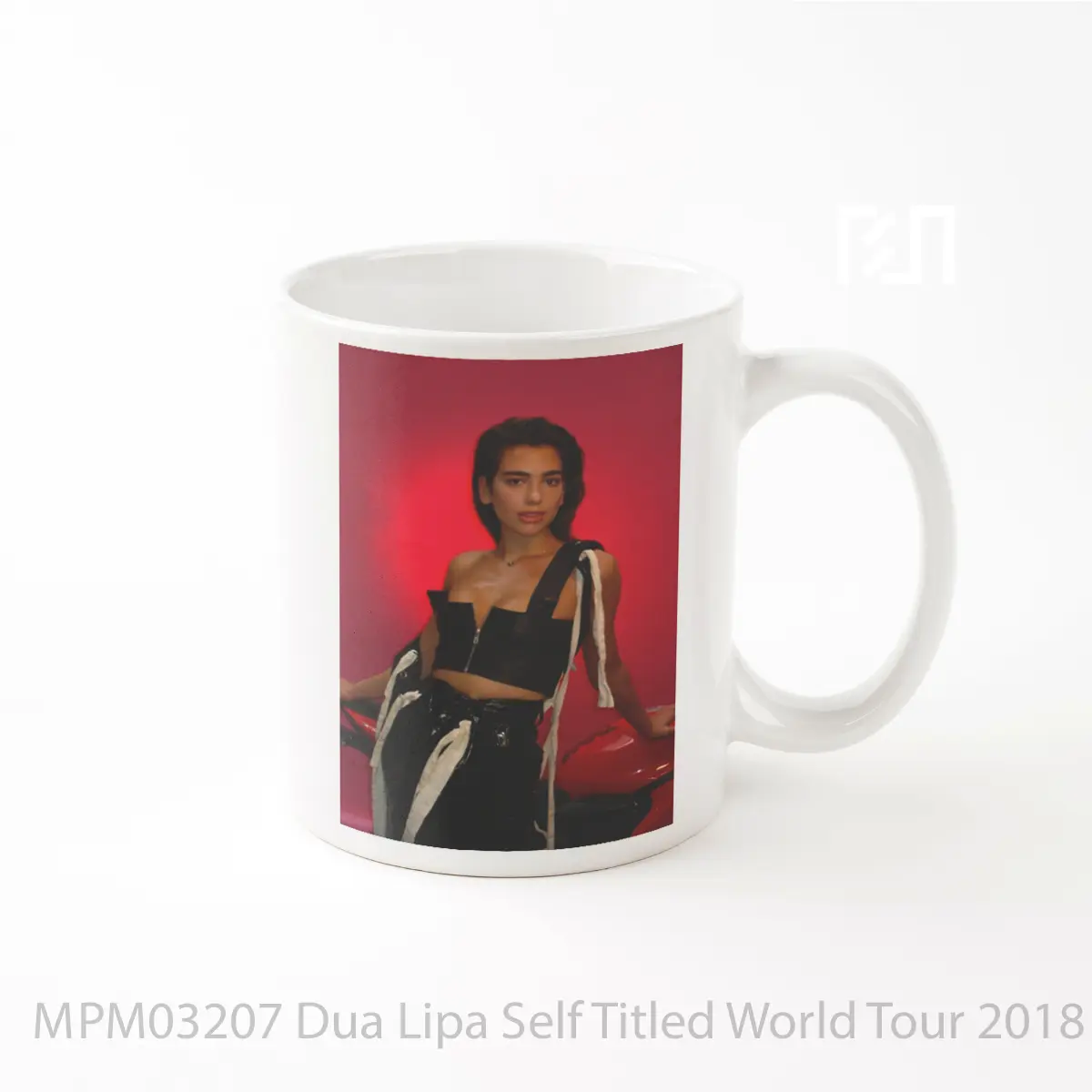 Mug Dua Lipa Self Titled World Tour 2018 12 MPM03207